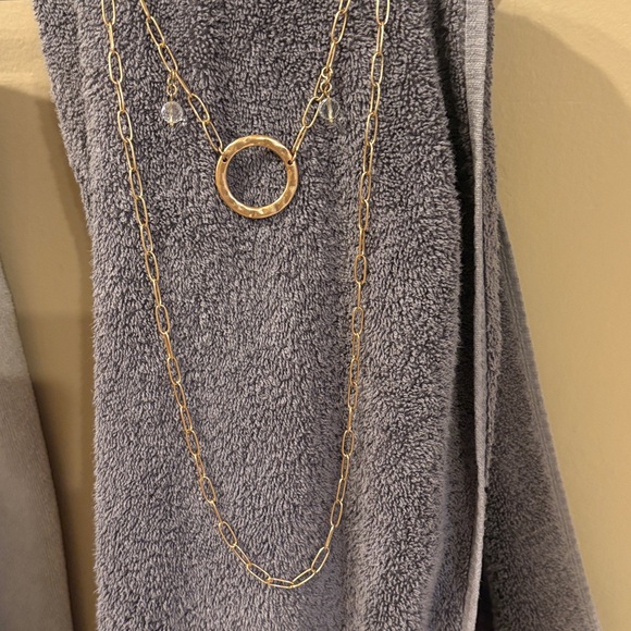 Katia Designs Elegant Gold Chain Necklace with magnetic clasp- worn once - Picture 4 of 4